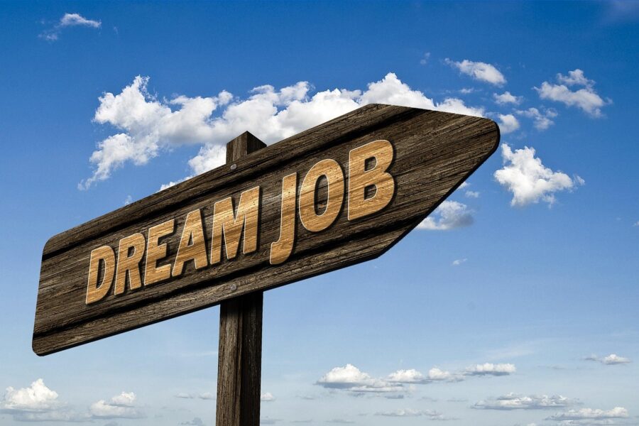 How to Pivot Your Career in Competitive Job Markets Like YEG, YYC, and YVR