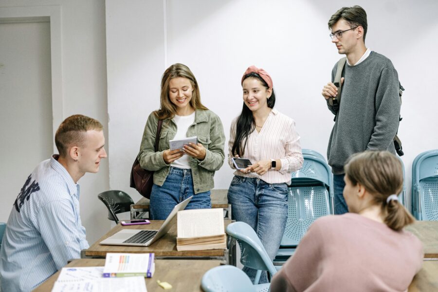 International Student Jobs, Canada | Transition to Careers 2025