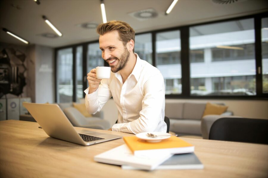 Becoming a Senior Conveyancer in Canada: How to Advance Your Legal Career