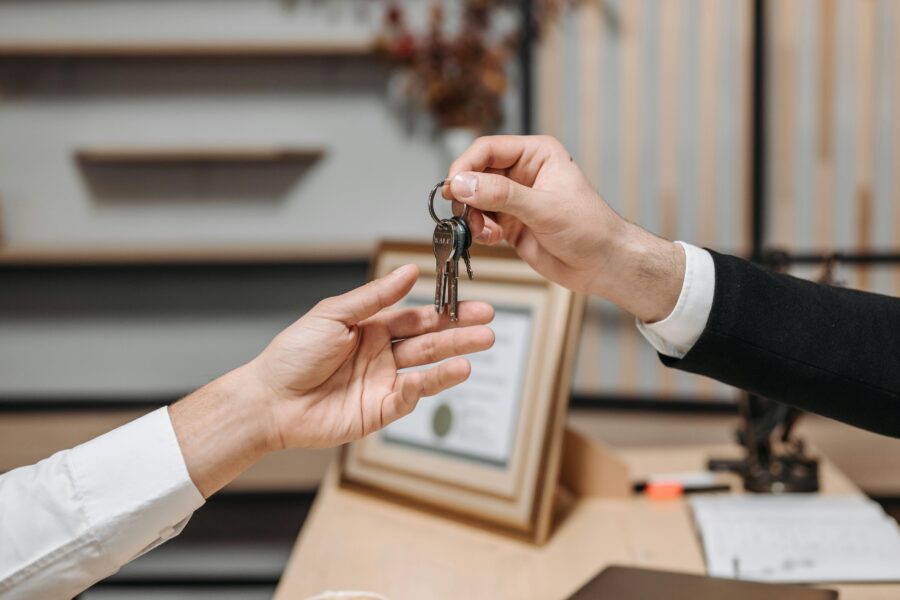Senior Conveyancer Careers in Canada: Why Experience Matters in Real Estate Law
