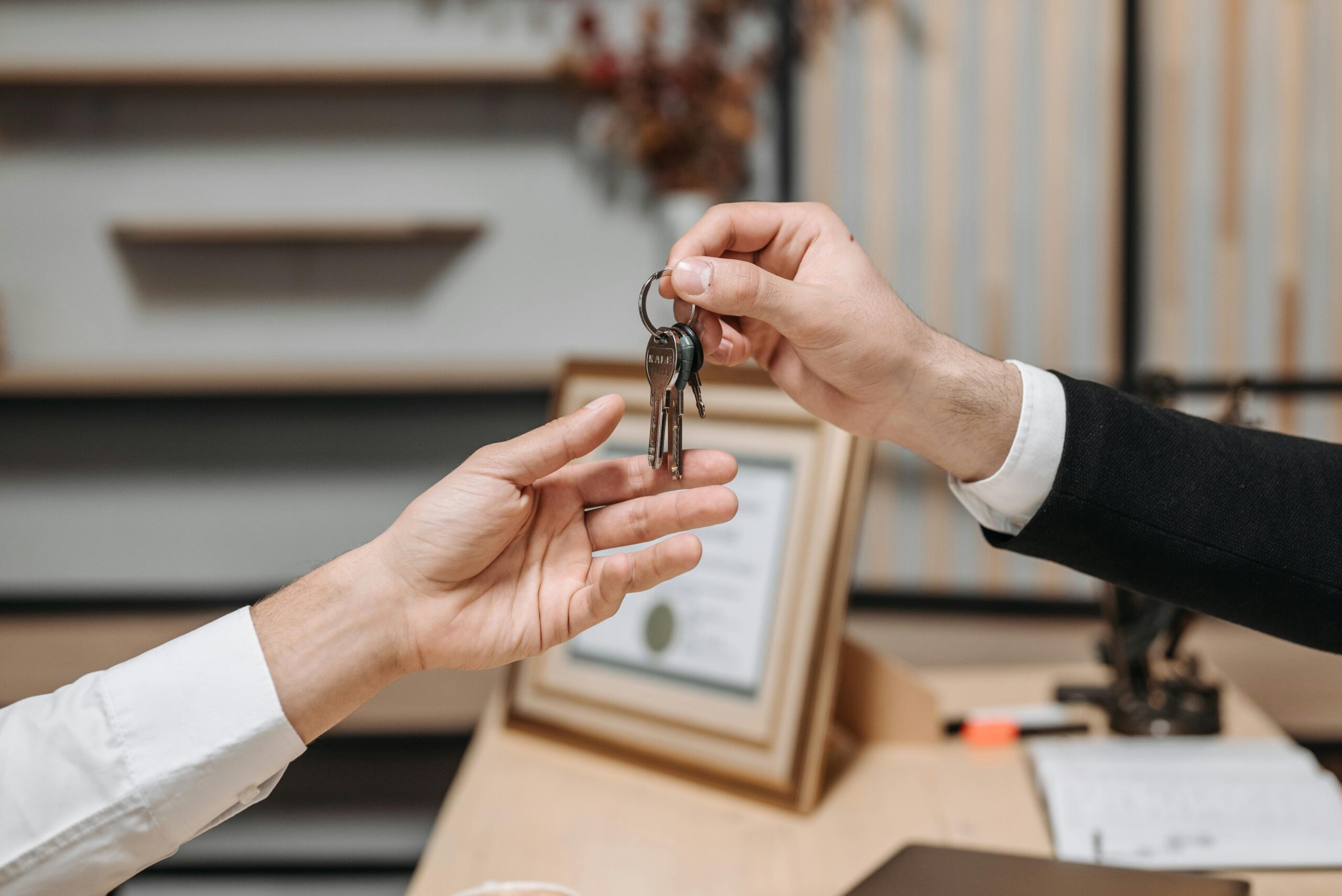 Senior Conveyancer Careers in Canada: Why Experience Matters in Real Estate Law